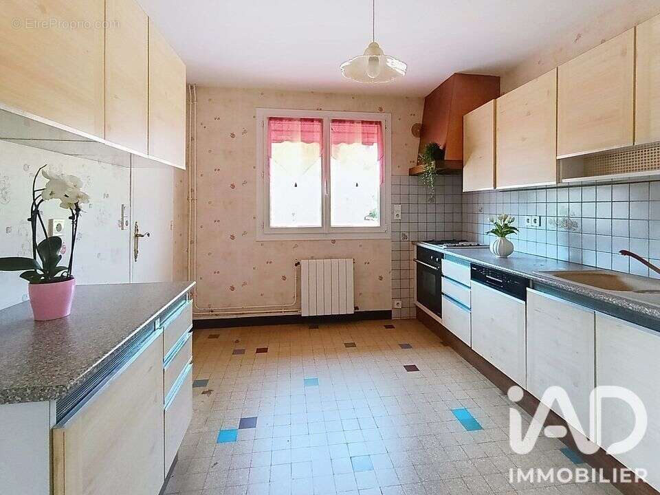 Maison 83 m² à Lahourcade  - photo 6