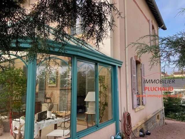 Maison à PARAY-LE-MONIAL