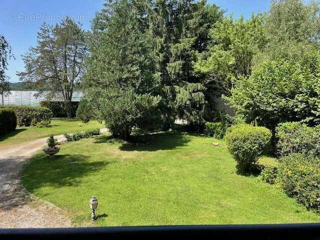 Maison à PONT-D&#039;AIN