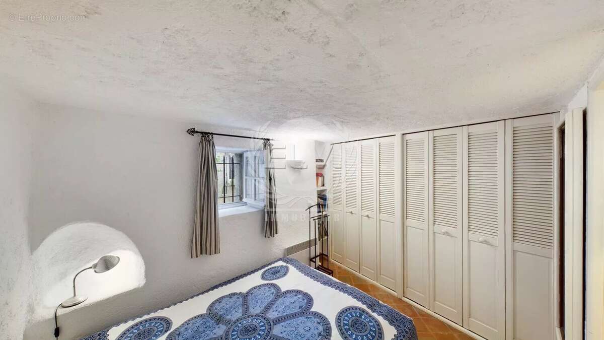 Maison à PLAN-DE-LA-TOUR