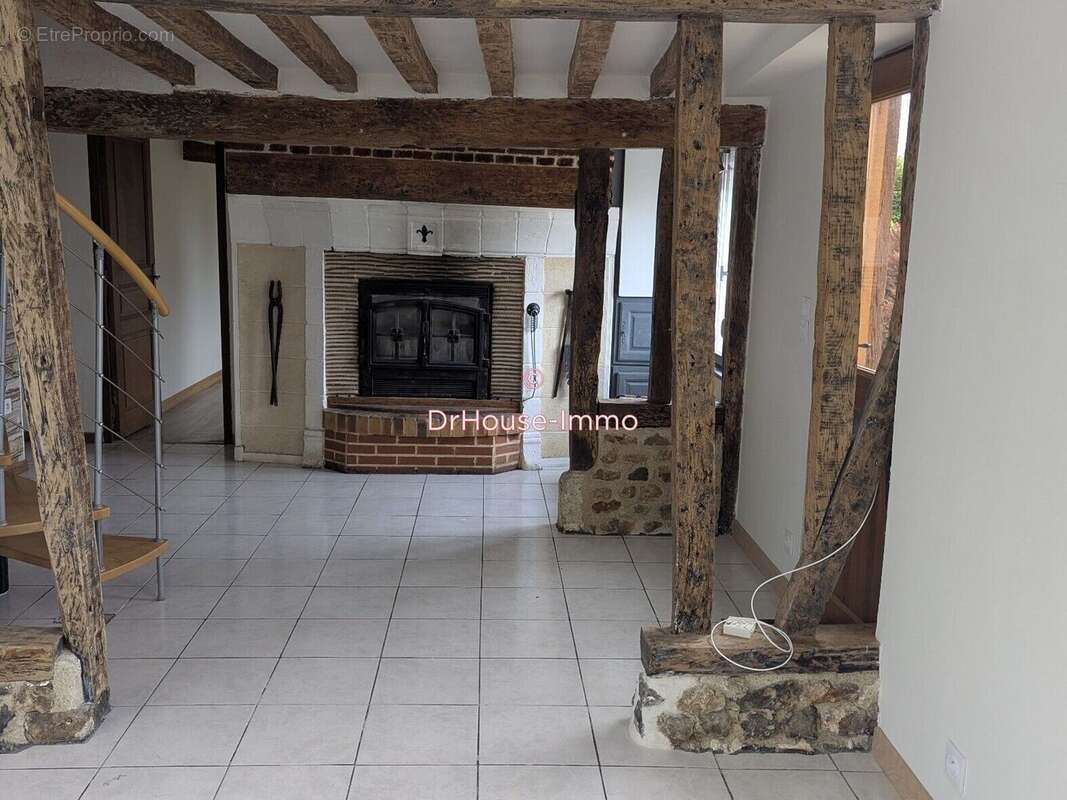 Maison 81 m² à Bernay  - photo 4