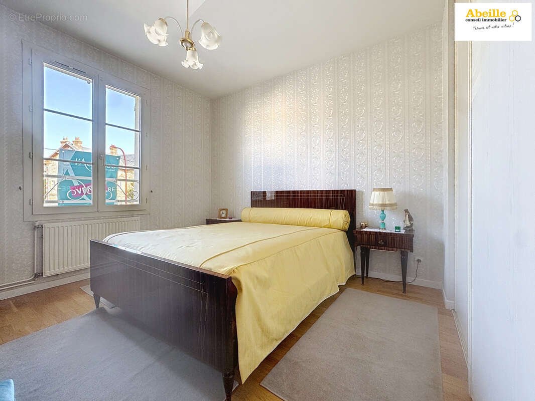 Appartement à DOURDAN