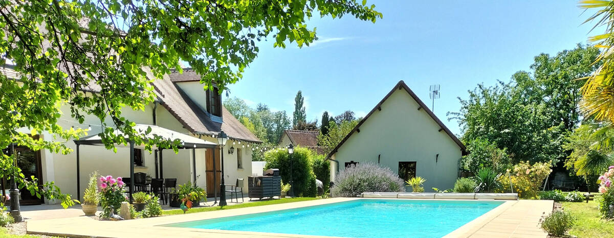 Maison à FOUCHERES
