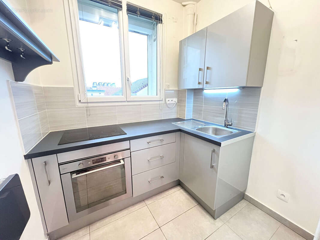 Appartement à COLOMBES