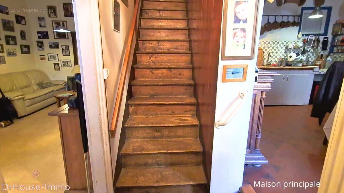 Maison 180 m² à Puylaroque  - photo 14