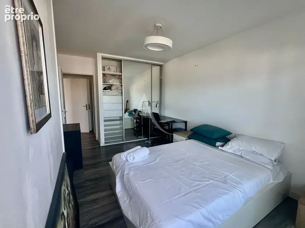 Appartement 2 pièces, 43 m2 avec terrasse vue panoramique Stade Vélodrome Le Grand Pavois 13008 Marseille - photo 8