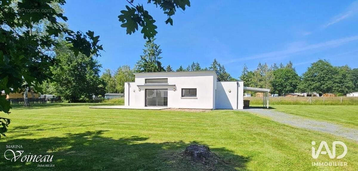 Photo 1 - Maison à PLESSE