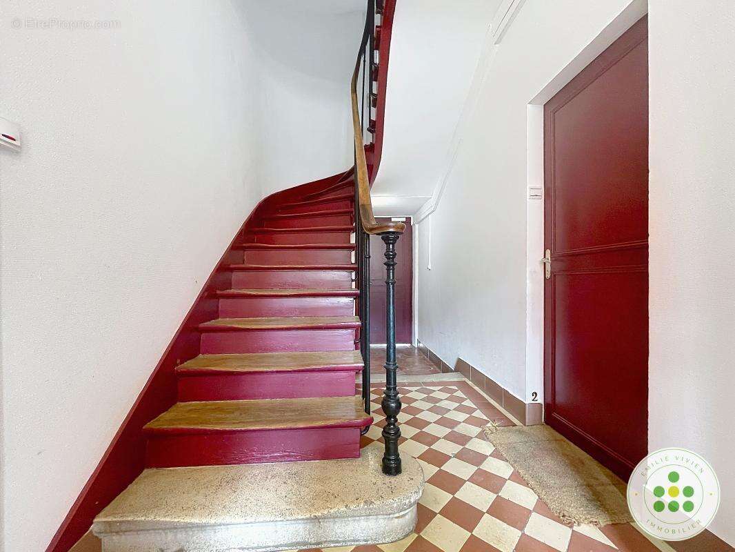 Appartement à VERSAILLES