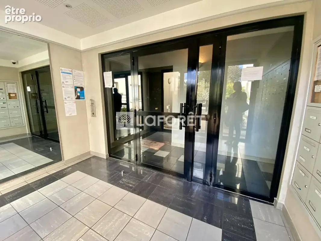 Appartement Verneuil Sur Seine 3 pièce(s) 61.20 m2, terrasse, box - photo 2