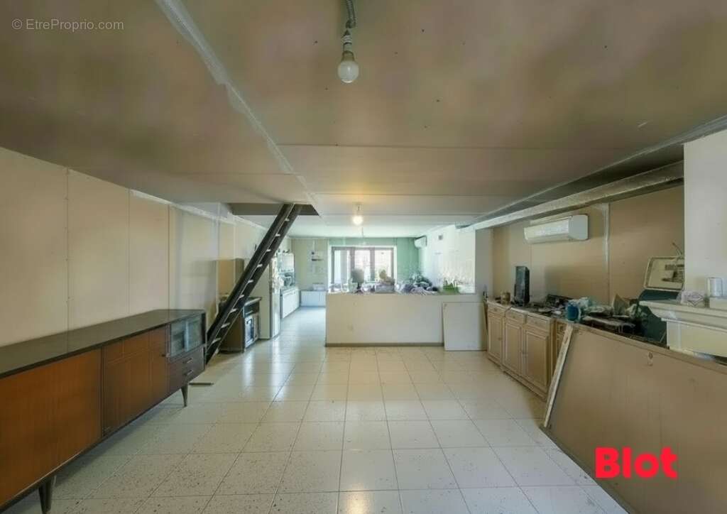 Maison 143 m² à Grand-Fougeray  - photo 4
