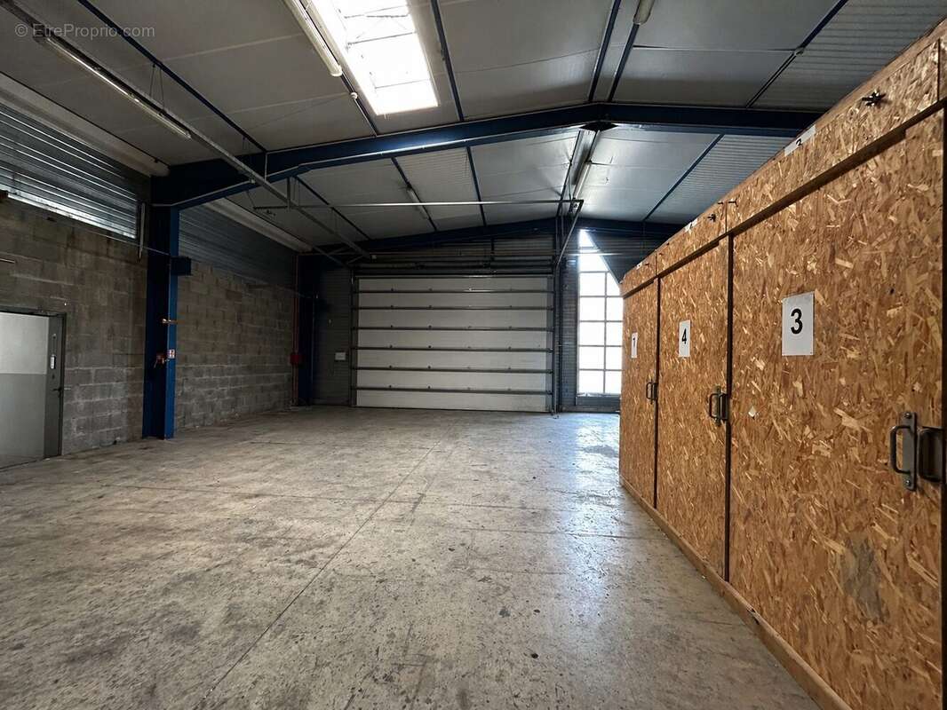 Commerce à QUESTEMBERT