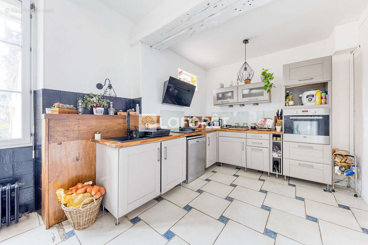 Maison à FAREMOUTIERS