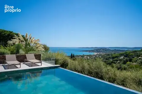Maison 7 pièces 302 m² à vendre à Sainte-Maxime (83120) - photo 2