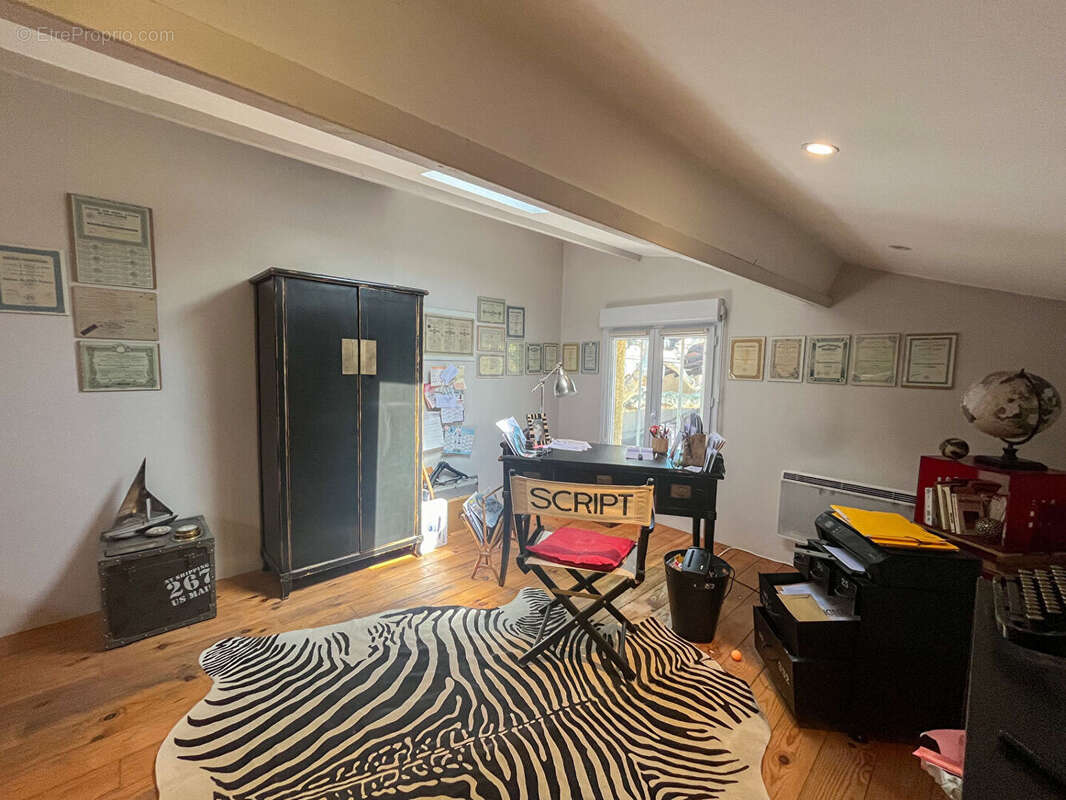 Appartement à BARBENTANE