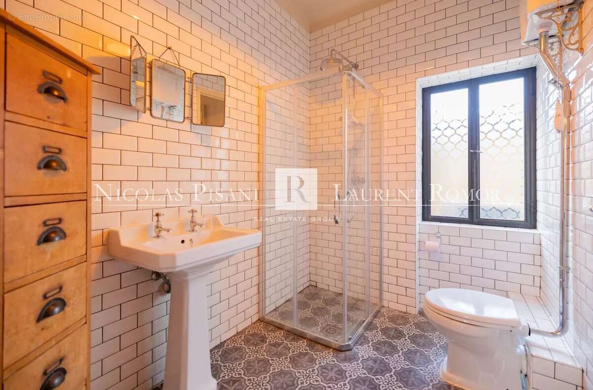 Appartement à VILLEFRANCHE-SUR-MER