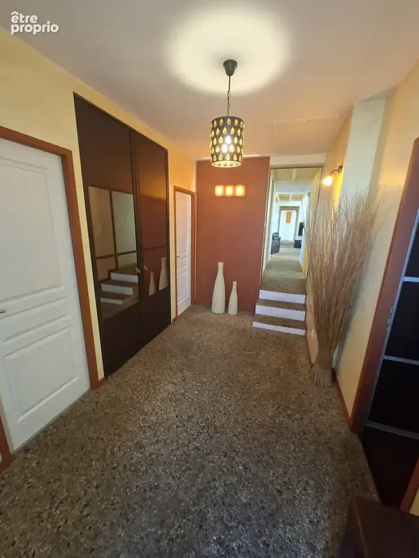 Maison 6 pièces 205 m² à vendre à Saint-Medard-En-Jalles (33160) - photo 3
