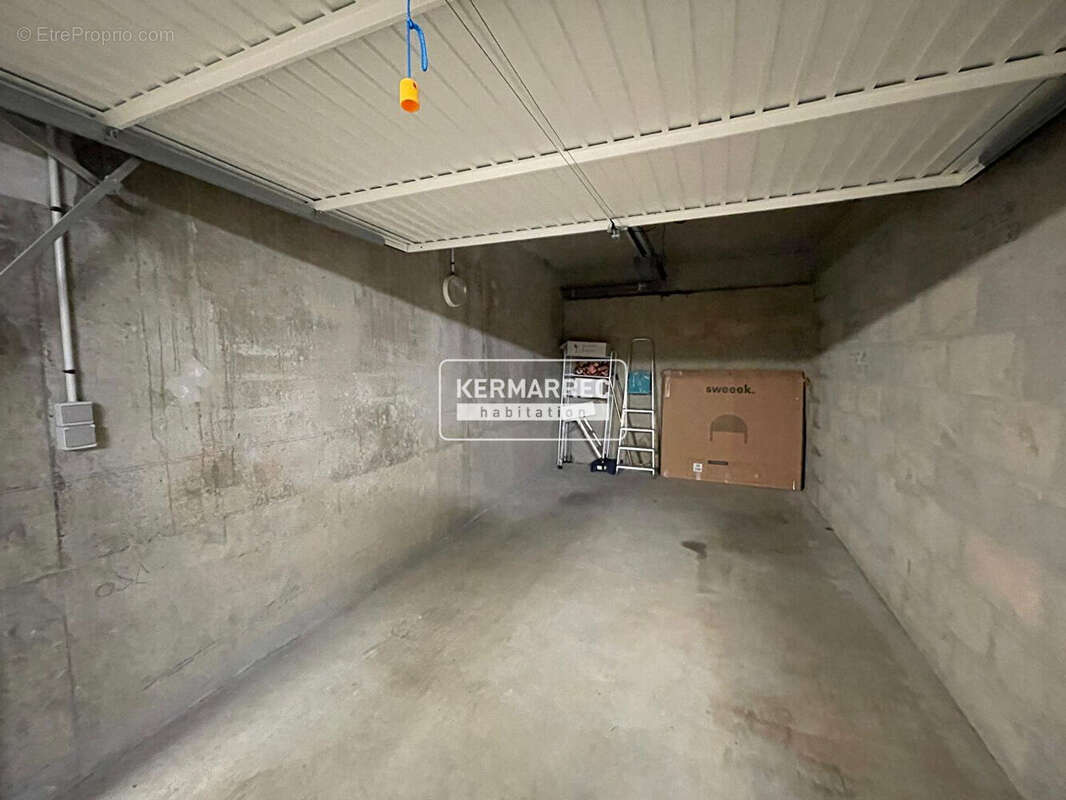 Parking à CESSON-SEVIGNE