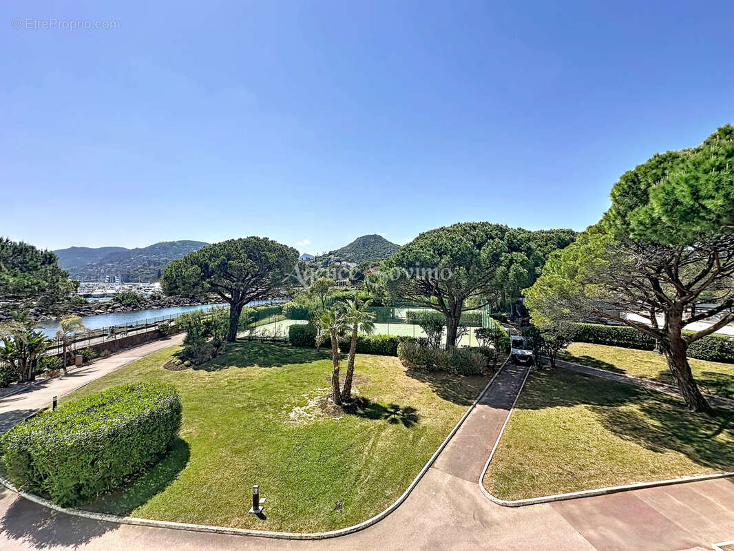 Appartement à MANDELIEU-LA-NAPOULE