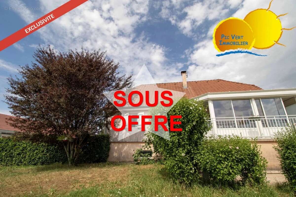 Maison à JOUHE