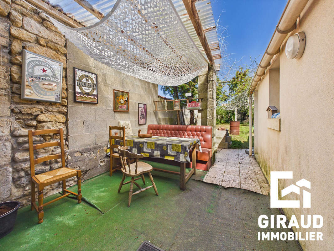 Maison à FONTENAY-LE-COMTE