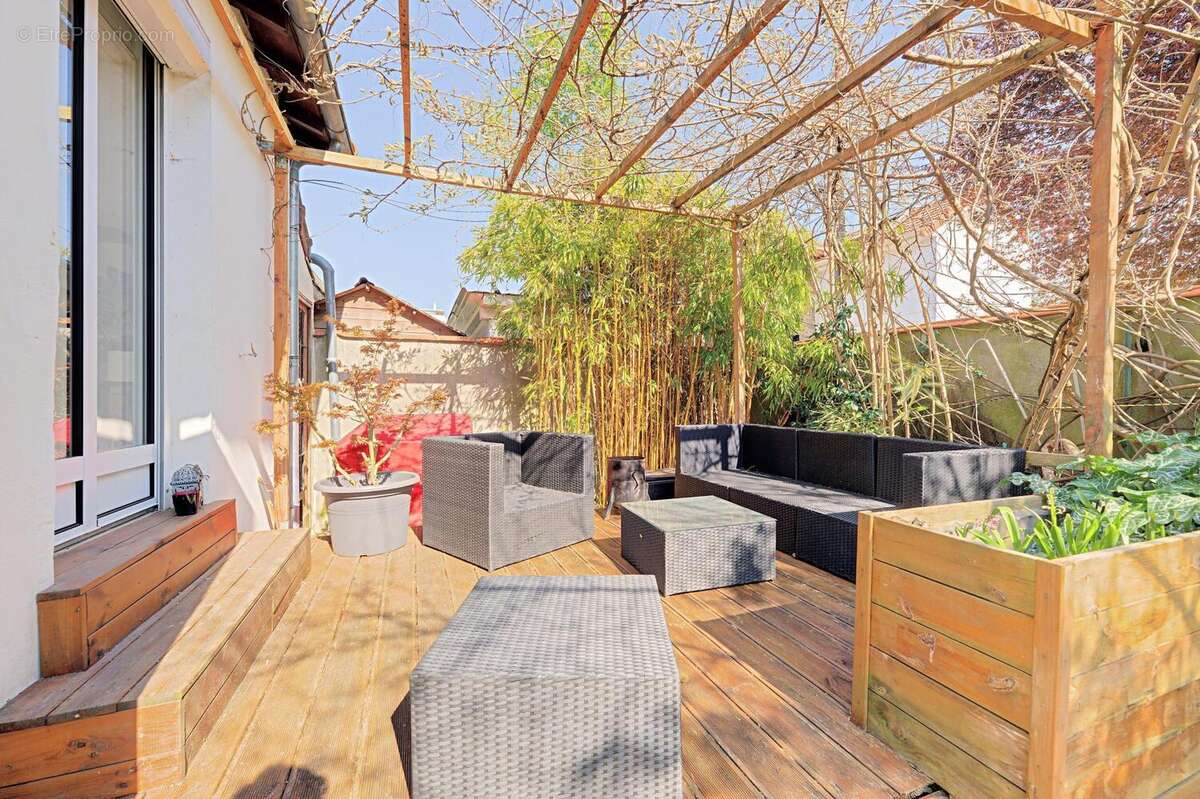 Photo 2 - Maison à SAINT-MAUR-DES-FOSSES