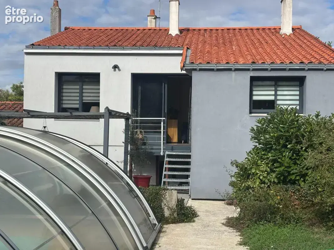 Maison 4 chambres, jardin et piscine - photo 3