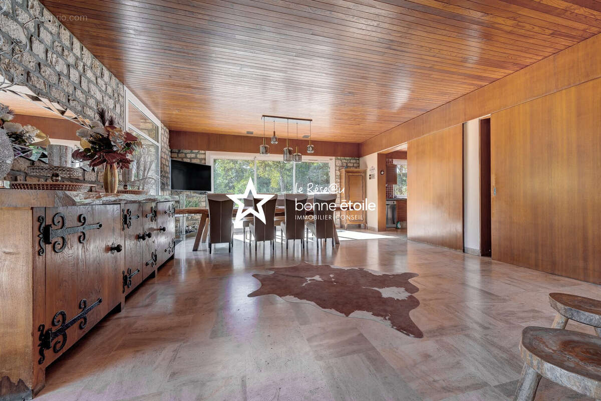 Maison à AUTRUY-SUR-JUINE