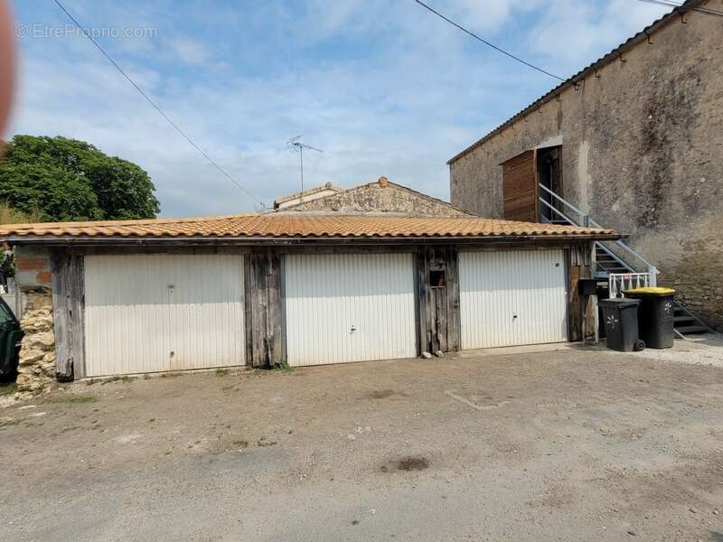 Maison à SAINT-LAURENT-MEDOC