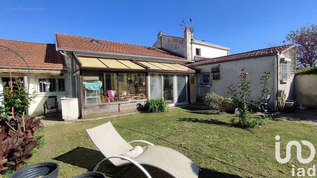 Photo 2 - Maison à LA ROCHELLE