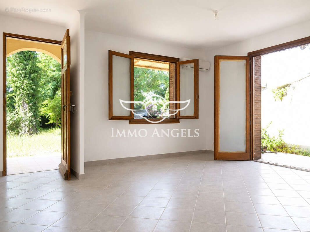 Maison 73 m² à Valreas  - photo 5