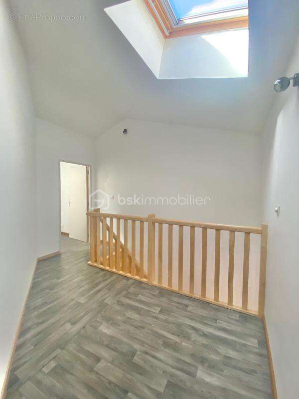 Ancien hôtel particulier rénové avec studio indépendant - photo 8
