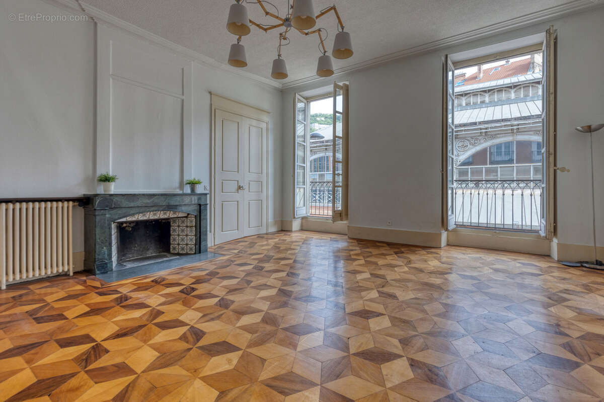 Appartement à GRENOBLE
