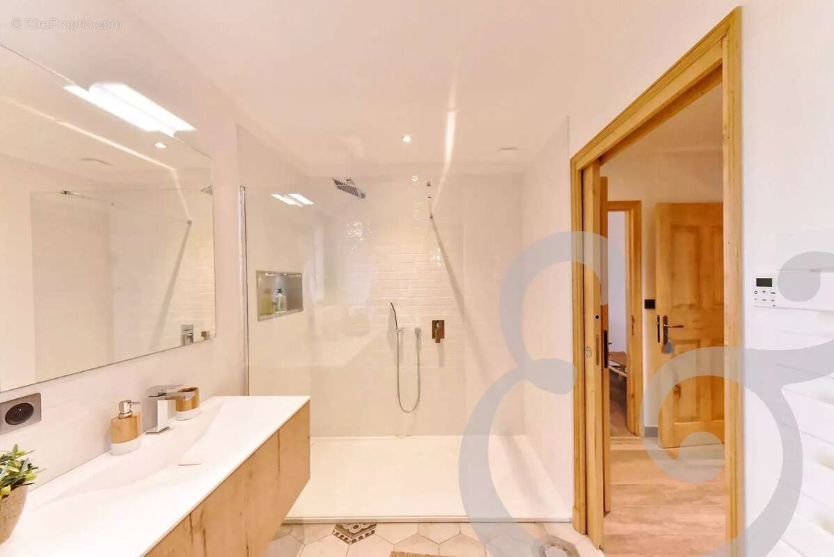 Maison à EYGALIERES