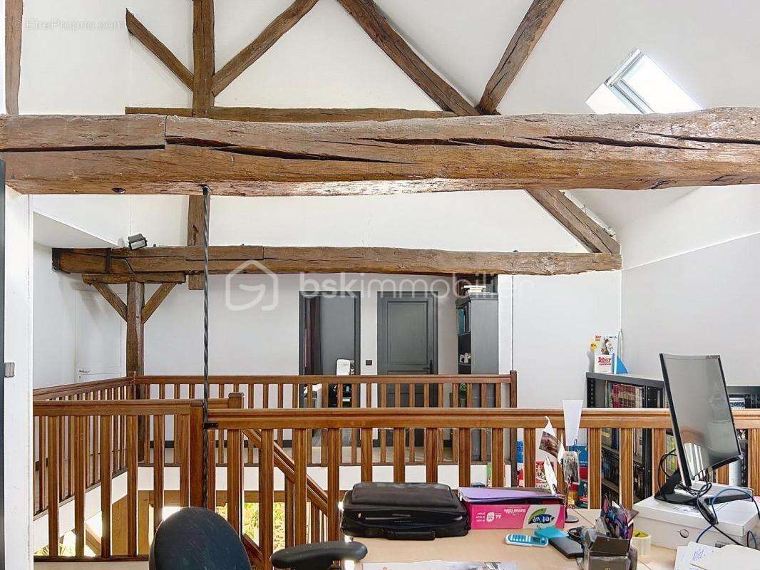 Maison à OZOUER-LE-VOULGIS