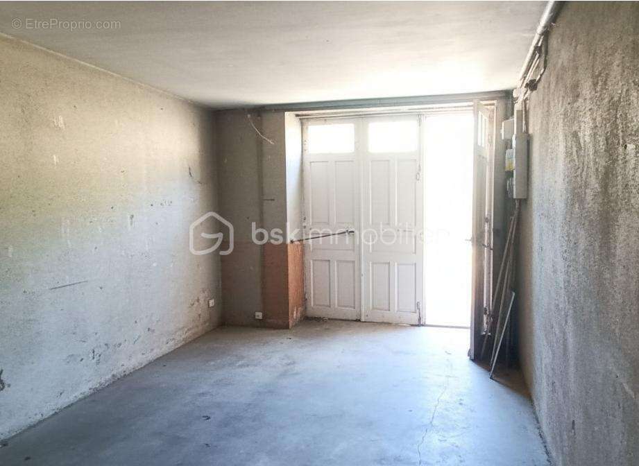 Maison à AVARAY