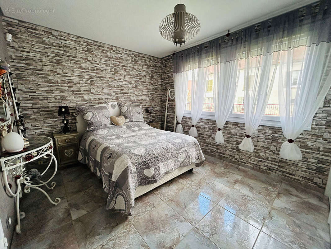 Maison à LA FERTE-SOUS-JOUARRE