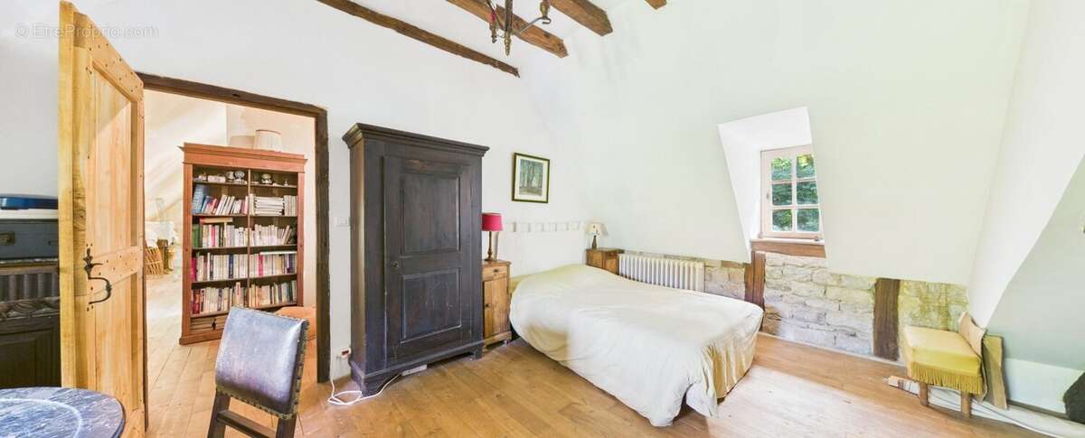 Maison à MARCILLAC-VALLON