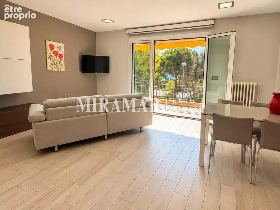 Exclusivité - Villefranche-sur-mer Centre - 2 Pièces avec Vue Mer - photo 5