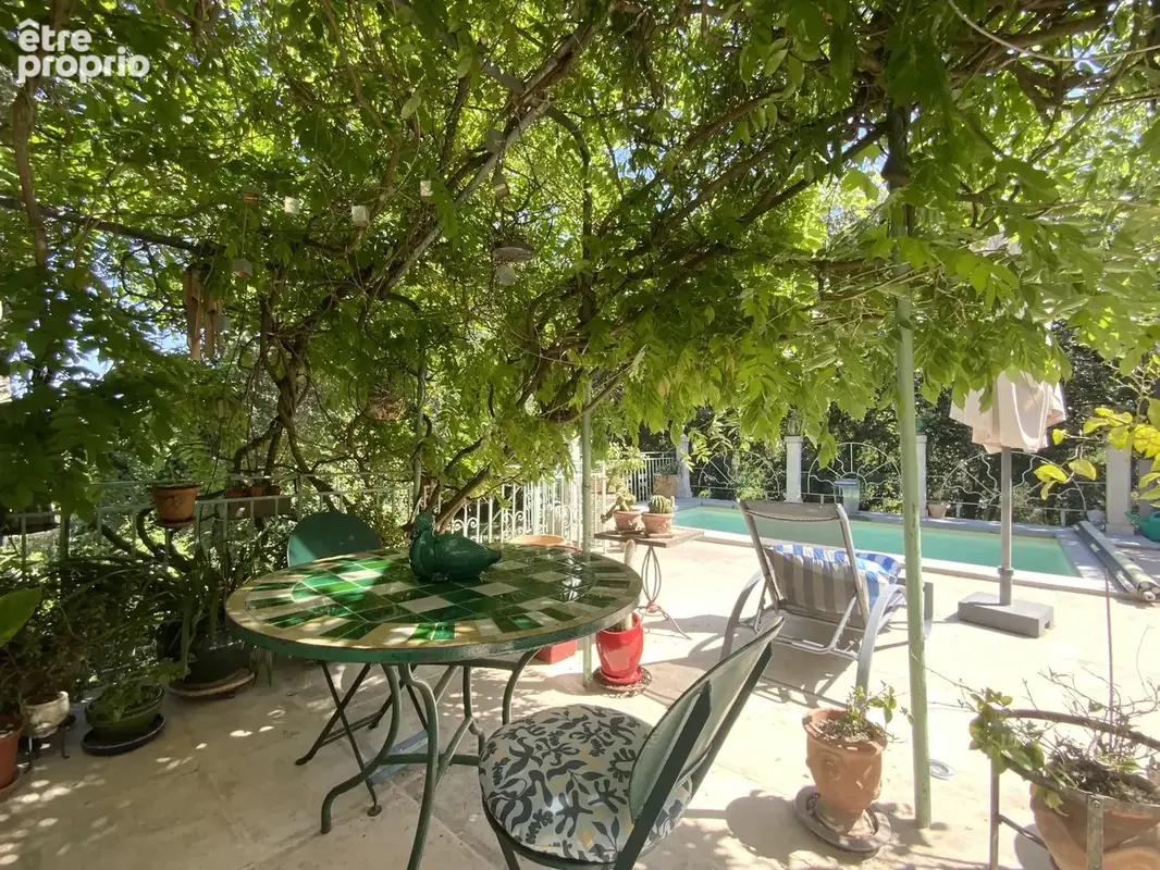 Villa de 175 m2 entourée de nature sur un terrain de 4900 m2. - photo 8