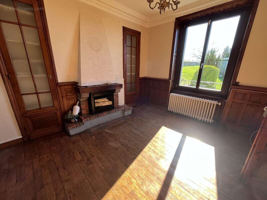 Séjour - Maison à LE MONTEIL