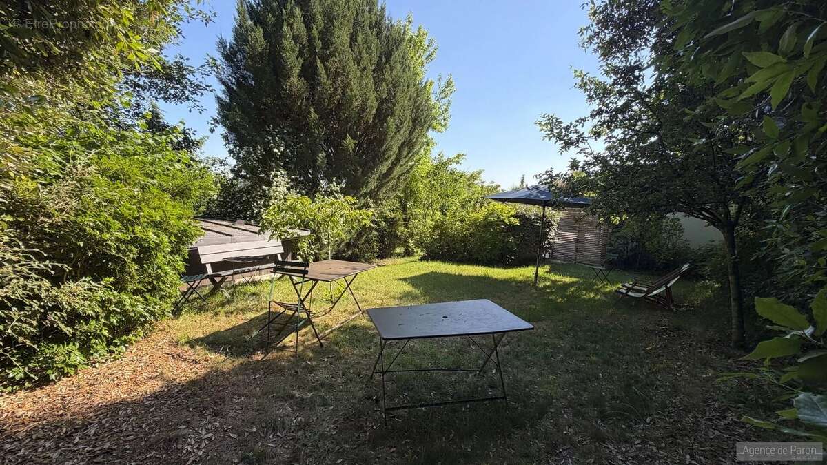 Maison à VERRIERES-LE-BUISSON