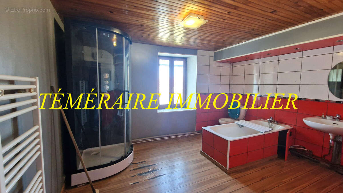 Maison à BONNEFONTAINE