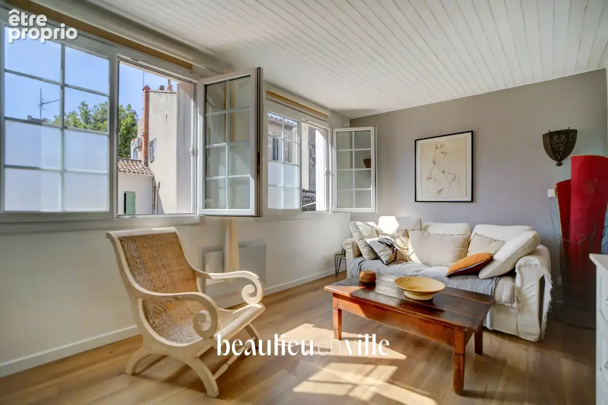 La ciotat - centre ville - appartement t2 - 47m2 - calme - 219 000€ - photo 2