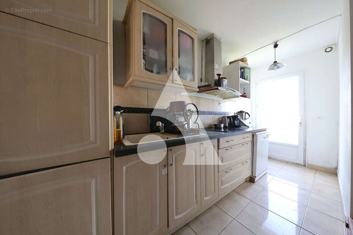 Maison à CORBEIL-ESSONNES