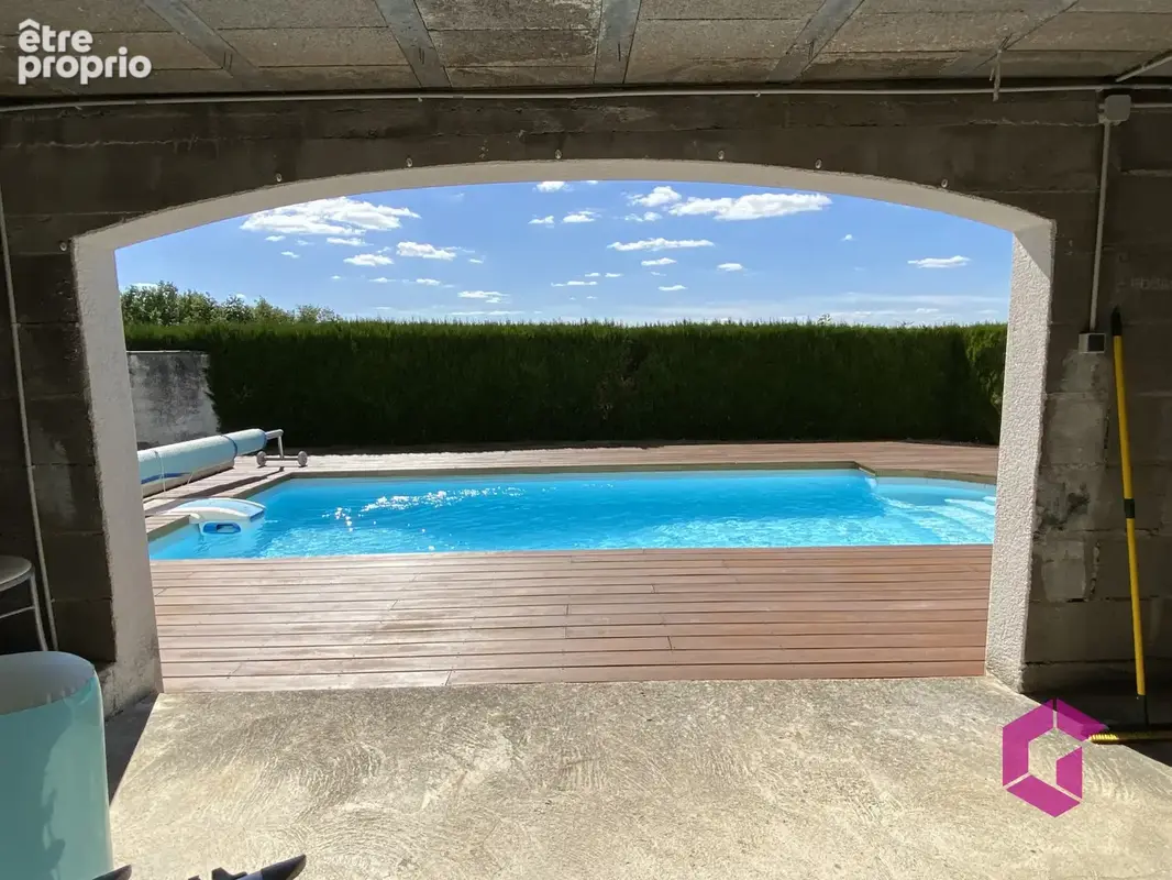 MAISON 115 m2 - 3 chambres - Piscine - photo 17