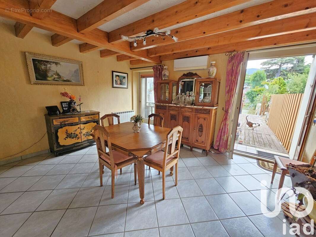 Photo 5 - Appartement à VILLEVOCANCE