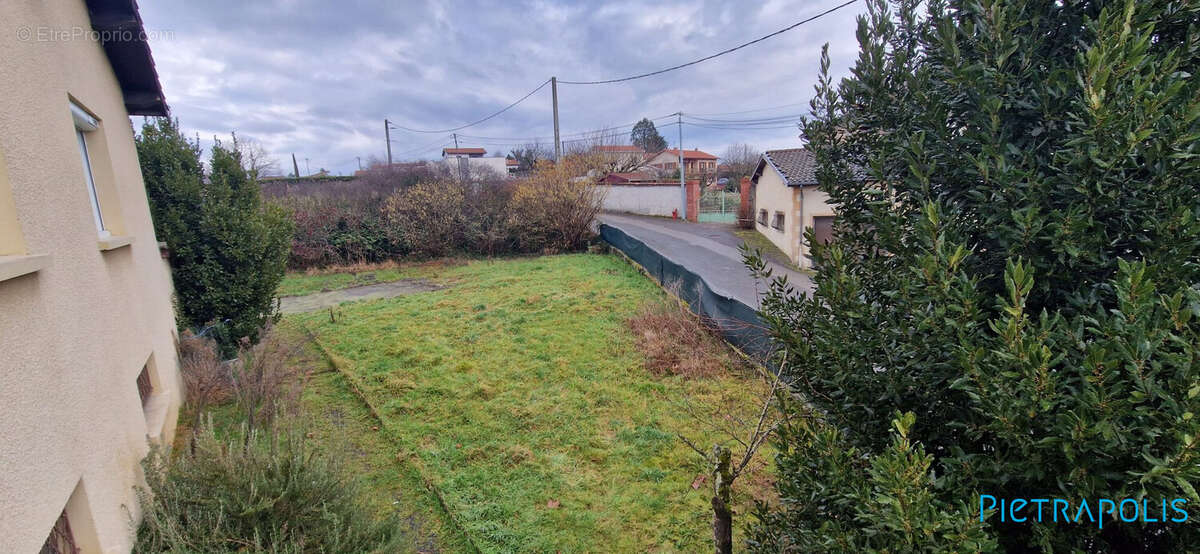 Maison à PONTCHARRA-SUR-TURDINE