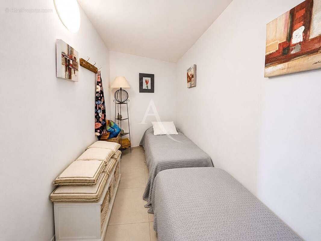 Appartement Sète 2 pièces  cabine 46 m² - photo 8