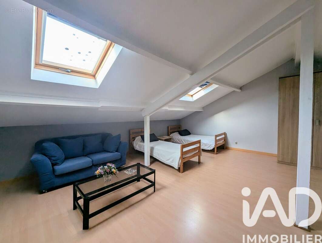Maison 83 m² à Trappes  - photo 4