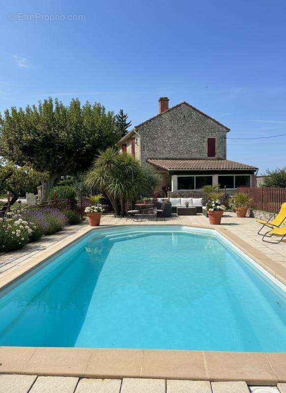 Maison à SAINT-ANDIOL